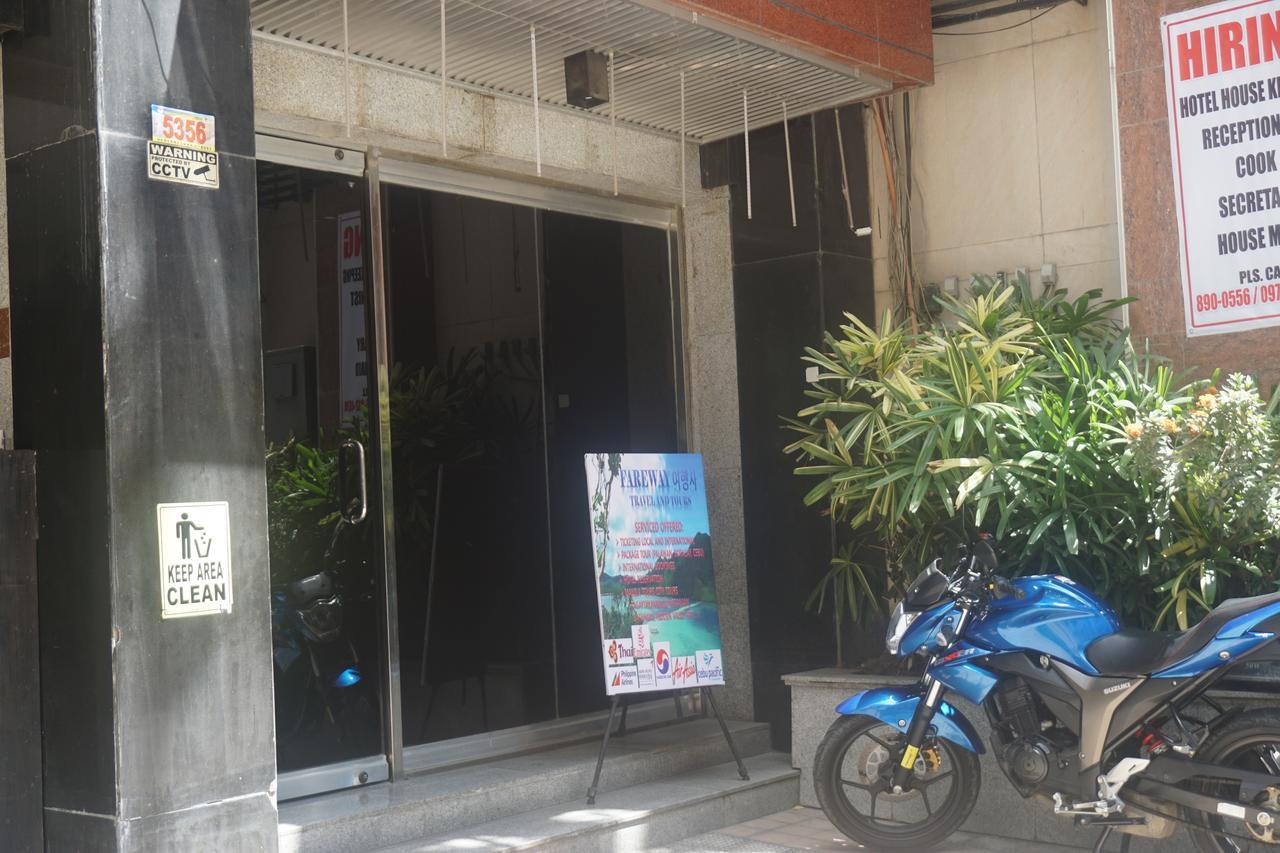 The Shila Philla Hotel Makati City Buitenkant foto